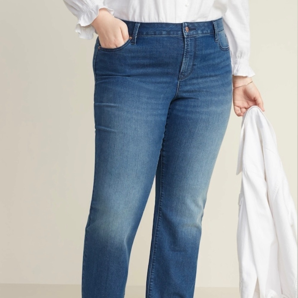 OLD NAVY Diva Size 16 Straight Leg Midrise Jeans 9.5” Rise